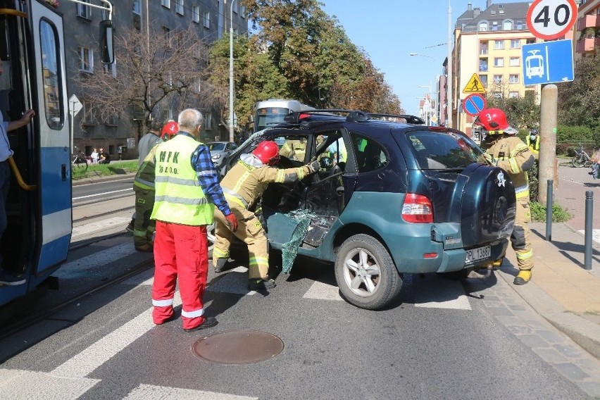 Wrocław: Wypadek tramwaju na Hubskiej. Są ranni