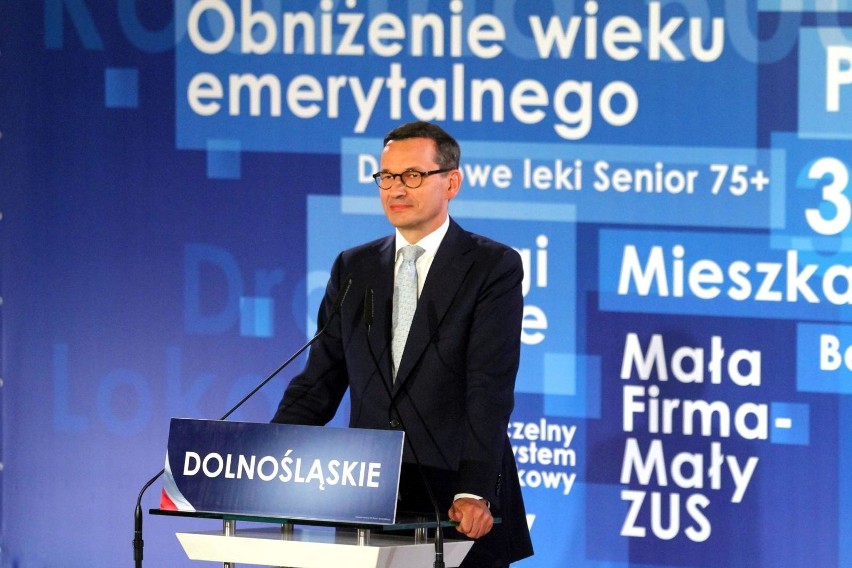 Jak premier Morawiecki zmienił zdanie w sprawie działań Sądu Najwyższego