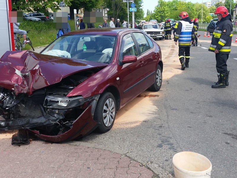 Karambol w Koszalinie na al. Armii Krajowej koło dworca PKP