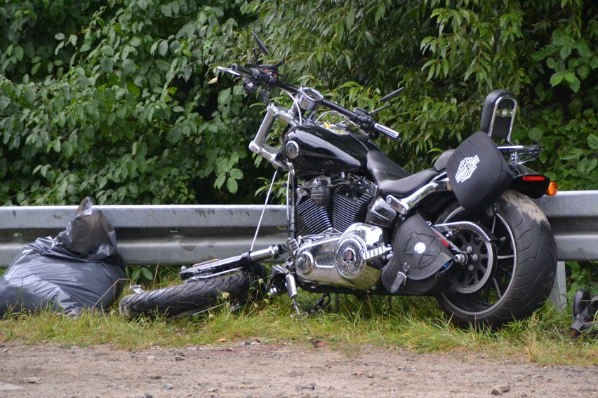 Tragiczny w skutkach wypadek na DK 28 w Gródku koło Grybowa. W szpitalu zmarł 42-letni motocyklista