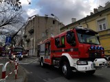 Pożar kamienicy w Kaliszu. Na miejscu kilkanaście zastępów straży