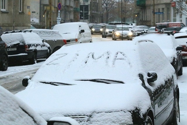 Przed weekendem śnieżyca, a po weekendzie siarczyste mrozy!