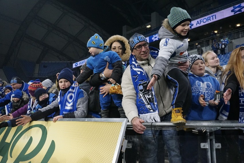 Podczas meczu Lech Poznań - Wisła Płock (2:1) atmosfera na...