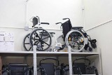 Wózki, kule, podnośniki, łóżka... W Nowej Hucie otwarto wypożyczalnię sprzętu rehabilitacyjnego