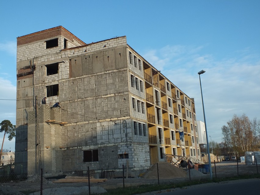 Przebudowa hotelu na blok mieszkalny...