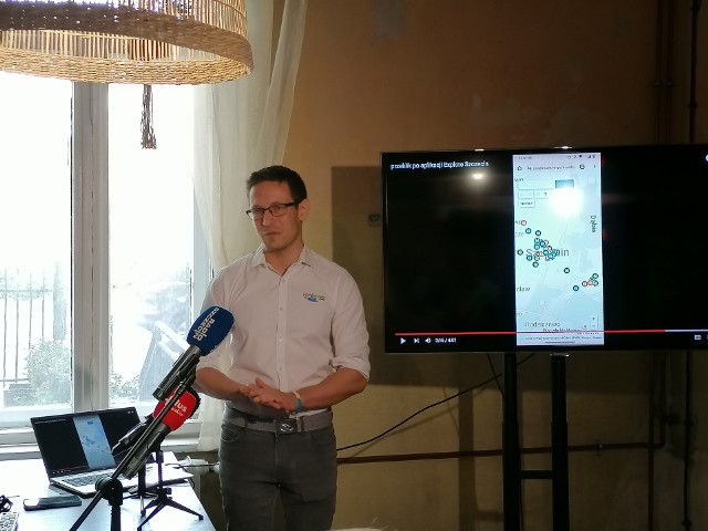 Szymon Maksymiuk z Centrum Informacji Turystycznej