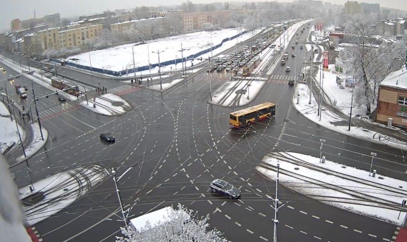 Zima w Łodzi. Obraz z kamer ToyaGo