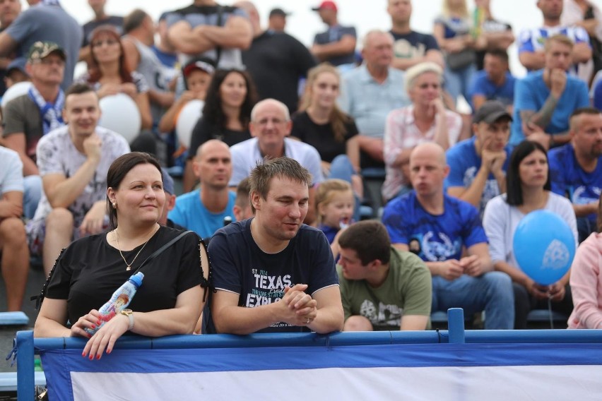 Kibice Niebieskich dopingowali obie drużyny Ruchu