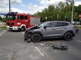 Groźne zderzenie osobówek na skrzyżowaniu w Lublinie 