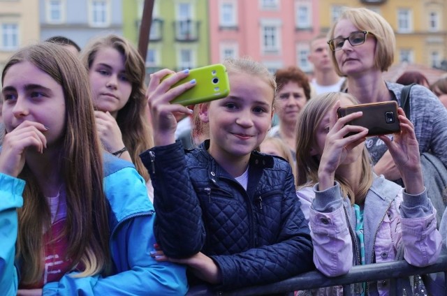 Dni Chojnic - koncert Grzegorza Hyżego na Starym Rynku w Chojnicach