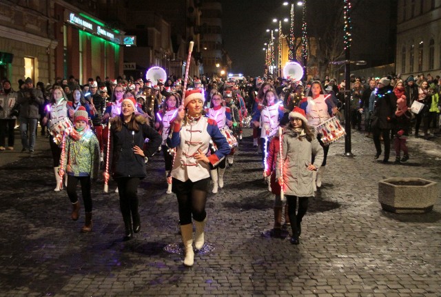 Parada kolorowych świateł przeszła ulicami Radomia