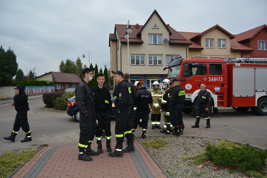 Niewybuch w Olszewie-Borkach. Na posesji przy ul. Warszawskiej znaleziony został 500-kilogramowy pocisk rakietowy. 29.09.2020