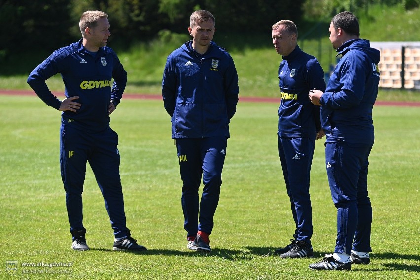 Arka Gdynia odhaczyła zgrupowanie w Gniewinie. Na koniec był wewnętrzny sparing