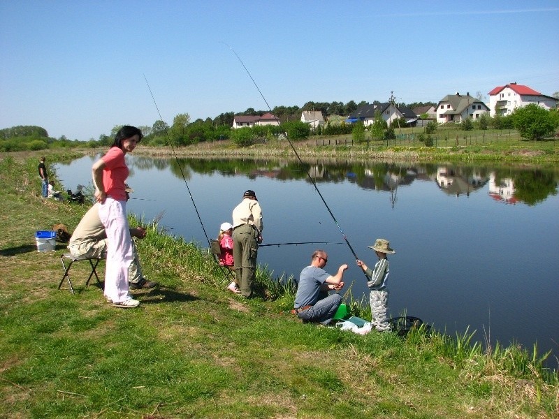 Zawody wedkarskie dzieci z Malkini (03.05.2009)