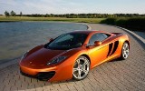 Nowy McLaren F1 z napędem hybrydowym