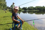 Na ryby nie tylko z sąsiadem. Na jaworznickim "Grajdołku" działa Wakacyjna Szkółka Wędkarska. Można się wpisać w każdej chwili