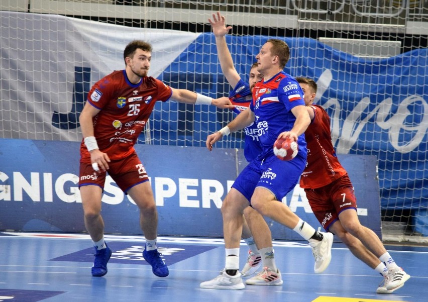 Gwardia Opole – Grupa Azoty Unia Tarnów 29:26 (16:13)