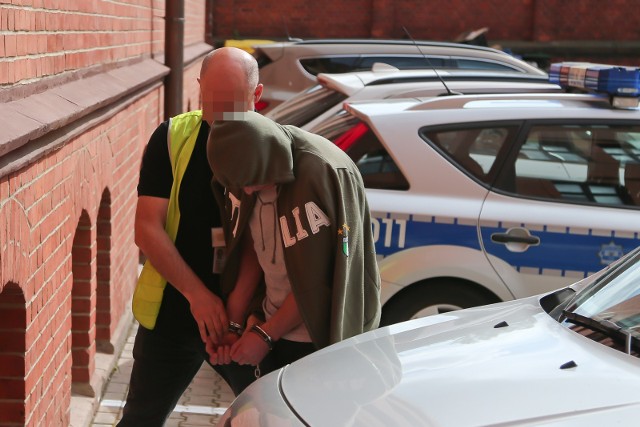 W czerwcu 2017 policja zatrzymała pierwszego ze sprawców zbrodni w Miłoszycach - Ireneusza B. Jego także obciąża wynik badań DNA