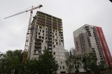 Sokolska 30 Towers w Katowicach: 280 mieszkań w dwóch 17-piętrowych apartamentowcach w centrum. Konstrukcja jednej z wież jest już gotowa