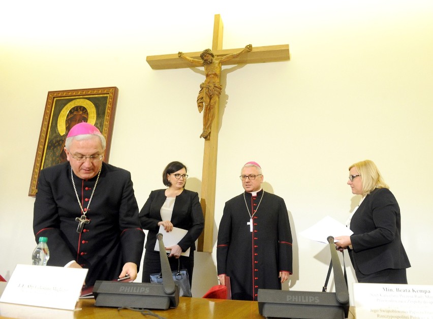 Ogłoszono program ŚDM 2016. Konferencja prasowa w KEP