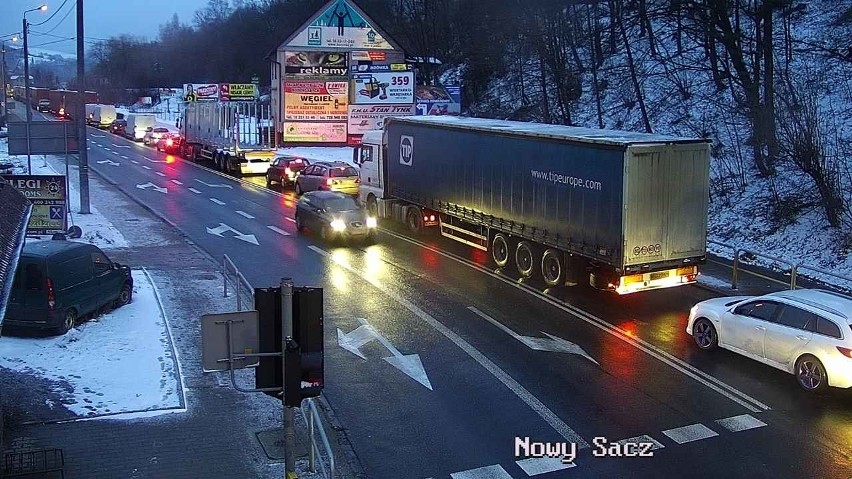 Wypadek w Mszanie Dolnej z udziałem trzech samochodów