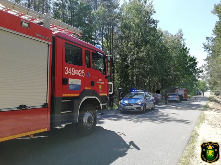 Wypadek w Cierpiętach. Trzy osoby przewieziono do szpitala. Wśród rannych jest kilkumiesięczne niemowlę