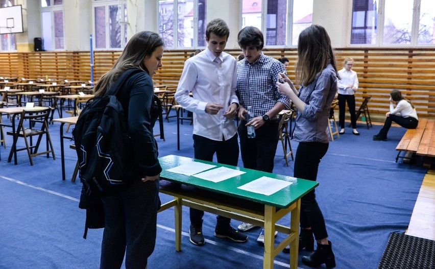 Próbna matura z matematyki w XIX LO im M. Mokwy w Gdańsku