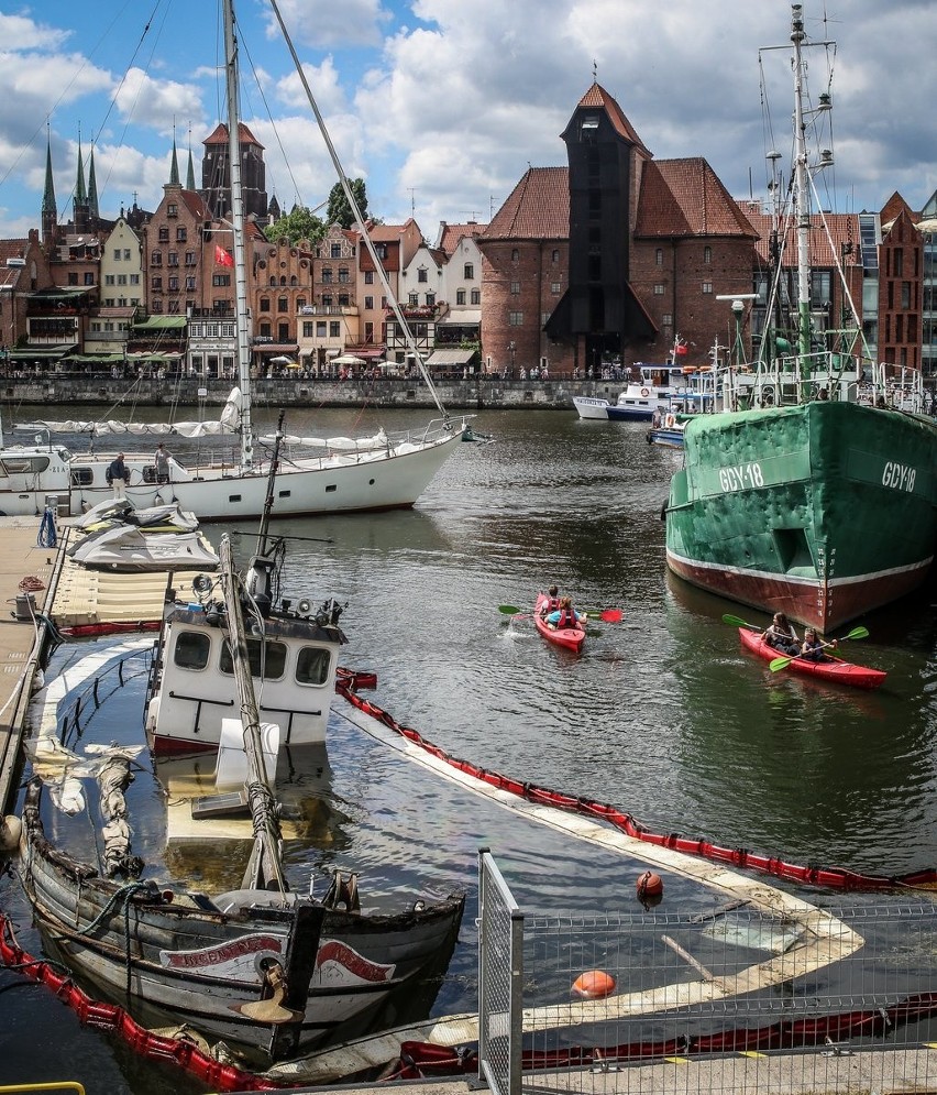 W Gdańsku zatonęła brytyjska łódź