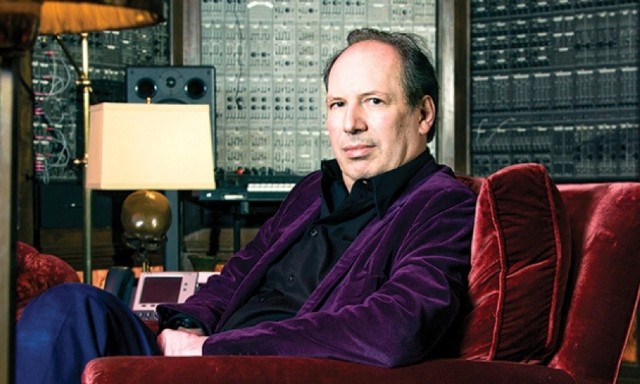 Hans Zimmer znany jest ze stosowania elektroniki w soundtrackach