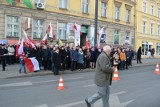 35-lecie strajku chłopskiego. Obchody na ul. Dworcowej w Bydgoszczy [zdjęcia]