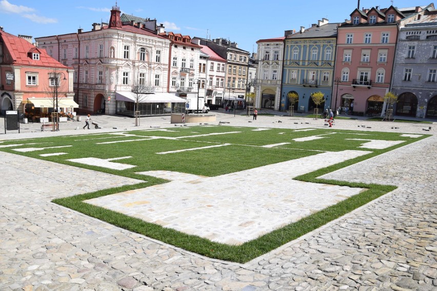 Koniec modernizacji Rynku w Przemyślu.