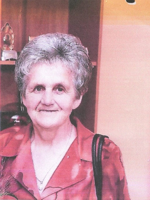 Janina Łakomiec z Wilkowa w gminie Bodzentyn zaginęła w czwartek rano i do tej pory nie wróciła.