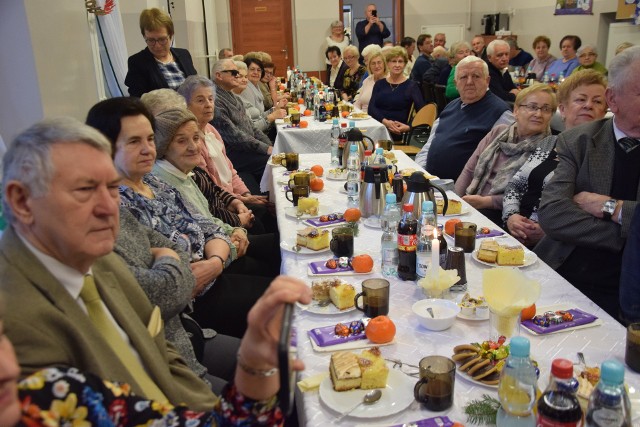 Noworoczne spotkanie seniorów zorganizowane przez Radę Osiedla Paprocany