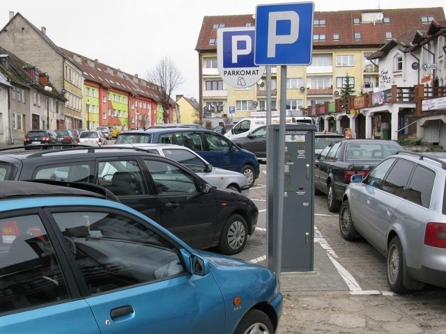 Od kilku dni parking przy ulicy Wybickiego w Miastku jest już płatny. 