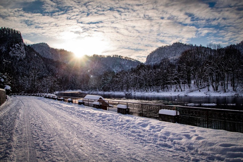 Pieniny. Urokliwa Szczawnica w zimowej odsłonie. Czyż nie jest tam pięknie? 