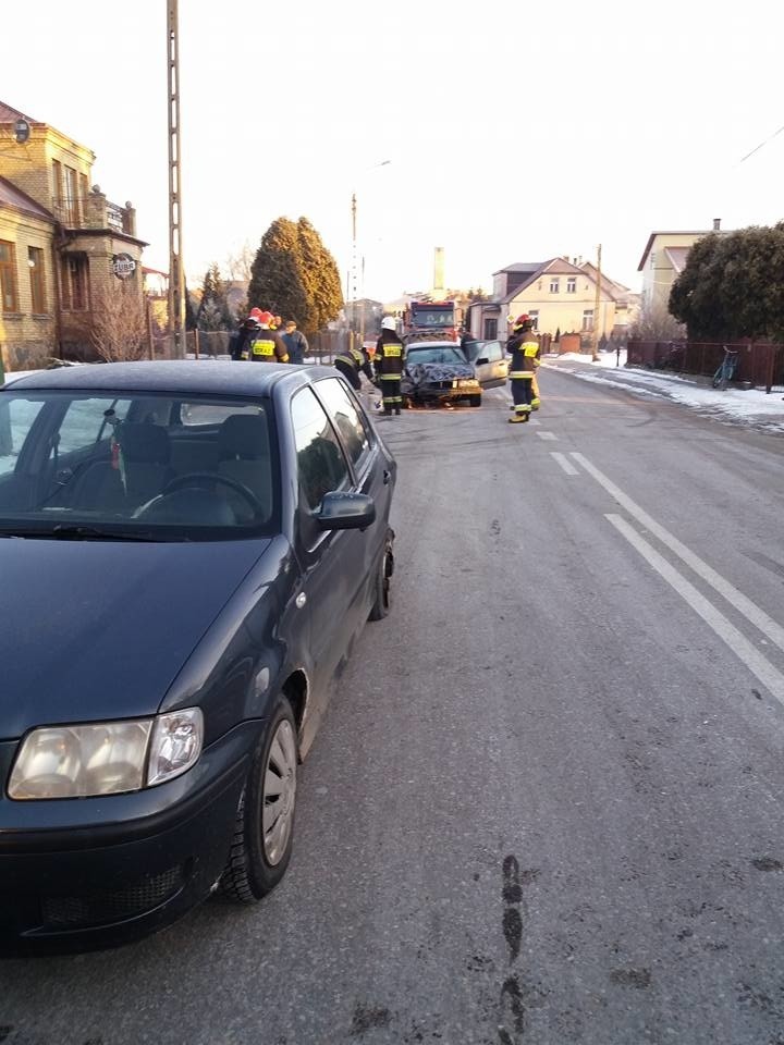 Kierowca BMW nie zachował należytej ostrożności i uderzył w...