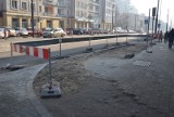 Nowe chodniki i drzewa przy trasie W-Z: M.in. przed Centralem oraz przy ul. Piotrkowskiej