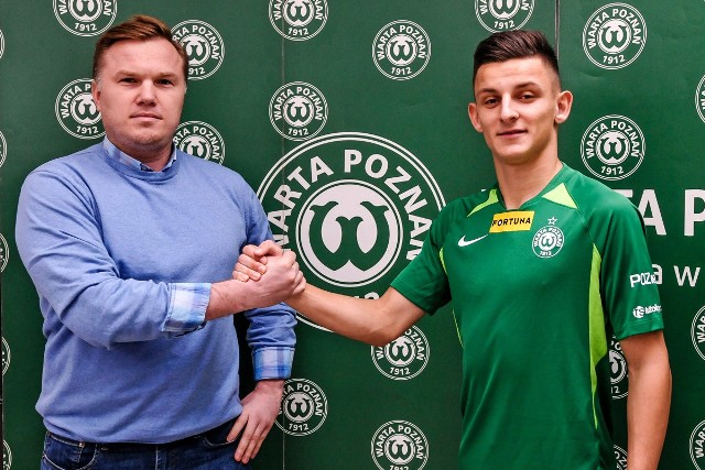 Jakub Apolinarski urodził się w 1999 roku i najczęściej występuje na prawej pomocy. Zawodnik został wypożyczony do końca sezonu z Rakowa Częstochowa, a w PKO Ekstraklasie zagrał do tej pory w pięciu spotkaniach i głównie na pozycji prawego wahadłowego.
