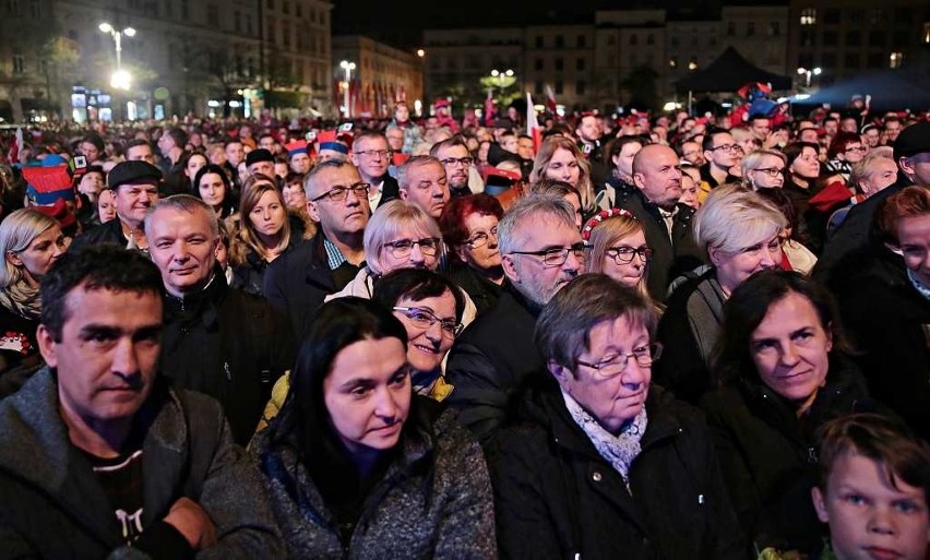 70. Krakowska Lekcja Śpiewania pod hasłem „Radosna Niepodległości” [ZDJĘCIA]