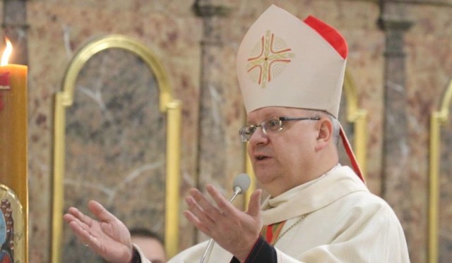 Biskup Andrzej Czaja ujawnił skalę pedofilii w opolskiej diecezji