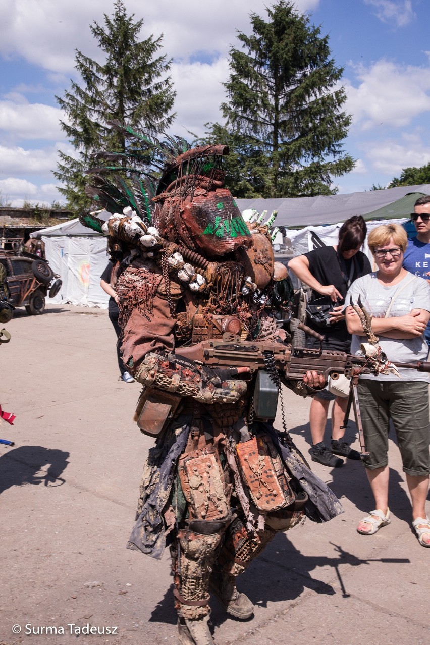 Trwa OldTown Festival. 100 godzin gry i niesamowite stroje. Tak bawią się uczestnicy. WIDEO, ZDJĘCIA