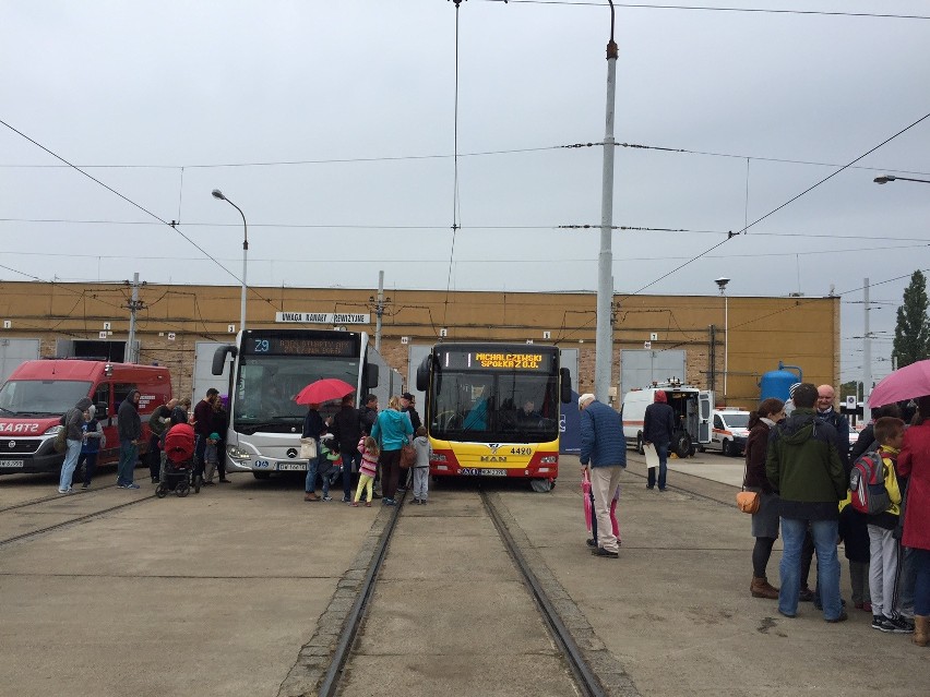 Dzień otwarty w MPK. Wrocławianie odwiedzili zajezdnię (ZDJĘCIA)