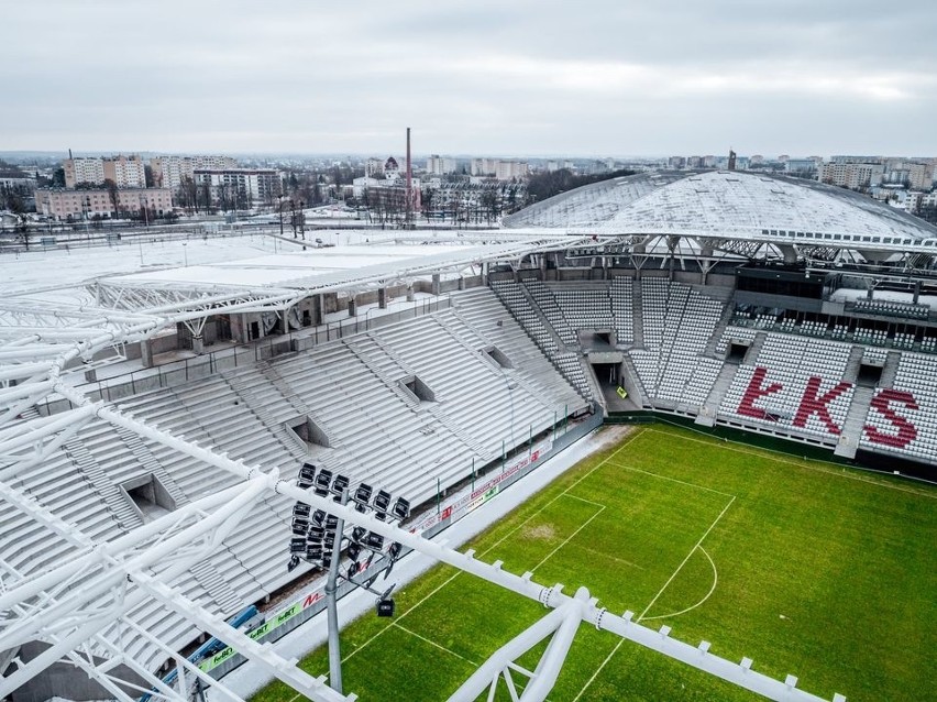 Wktórce stadion ŁKS znajdzie się pod dachem. Najnowsze ZDJĘCIA