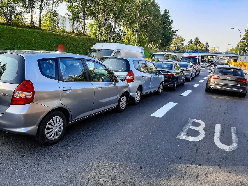 Karambol na skrzyżowaniu ulicy Wasilkowskiej i Traugutta