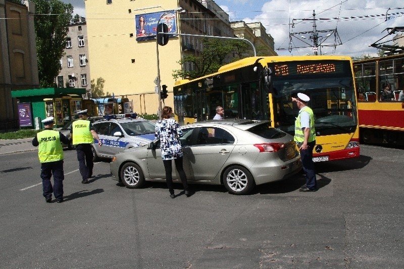 Kolejny wypadek na skrzyżowaniu al. Kościuszki z ul. Żwirki. Korki na ulicach