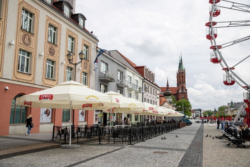 Na Rynku Kościuszki praca wre! Restauratorzy rozkładają...