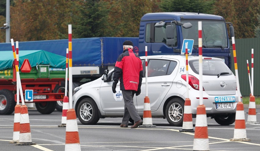 Egzamny na prawo jazdy dzisiaj odwołane.