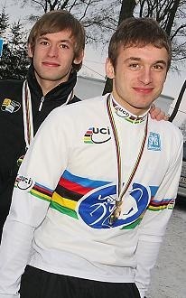 Paweł (na pierwszym planie) i Kacper Szczepaniakowie zwichnęli sobie sportowe kariery