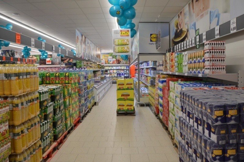 Lidl w Staszowie oficjalnie otwarty i poświęcony