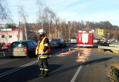 Wypadek na DK 75 w Czchowie zablokował trasę z Nowego Sącza do Krakowa i Tarnowa